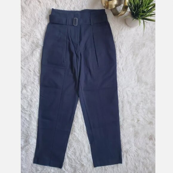 Banana Republic Ultra High Rise Belted Pleated Tapered Pants Navy Blue Size 4 - Picture 6 of 7